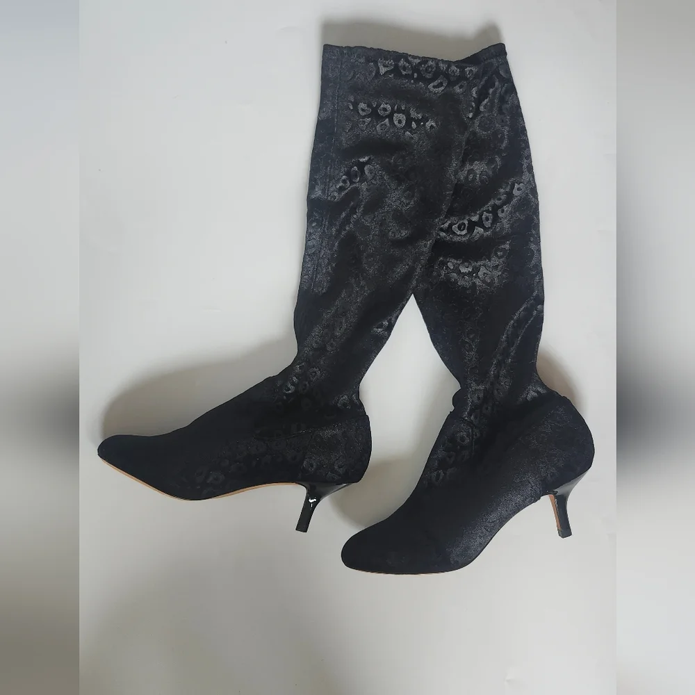 DONALD J PLINER Black Tall Stretch Velvet Print Cheetah Prin YAZI2-SU Boots 6.5